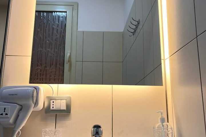 Room 116 of 146