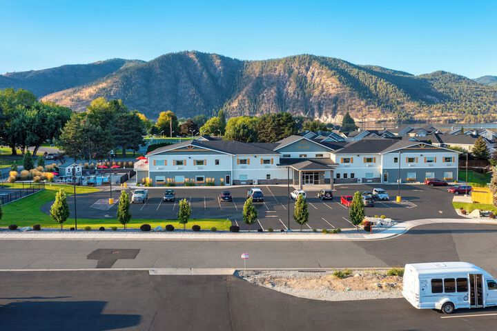 Property Grounds 28 of 37