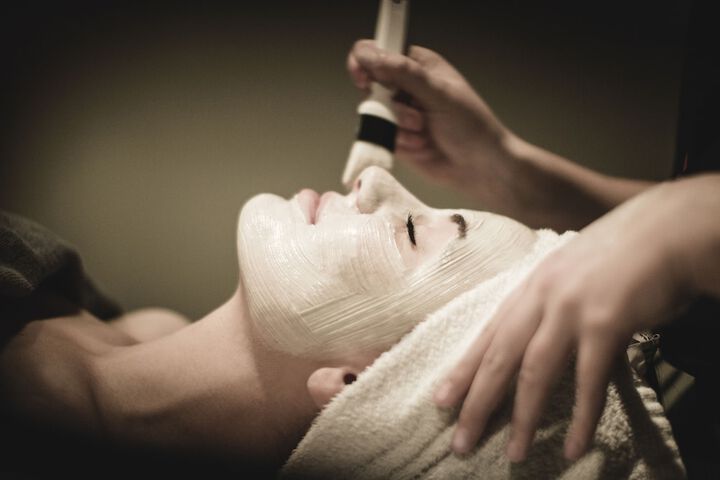 Facial