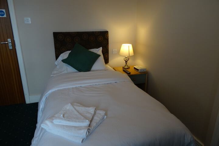 Room 18 of 52