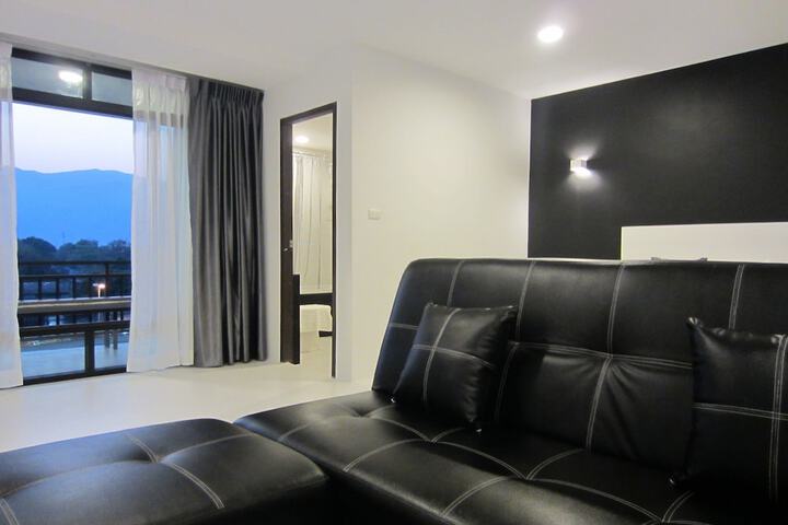 Room 18 of 63