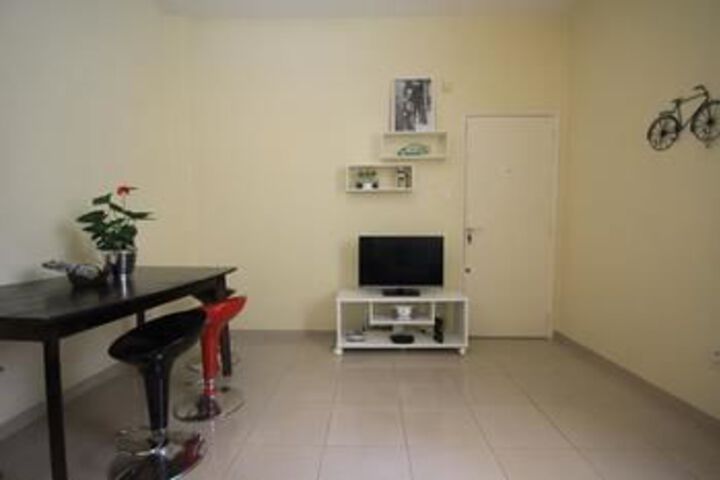 Room 19 of 24