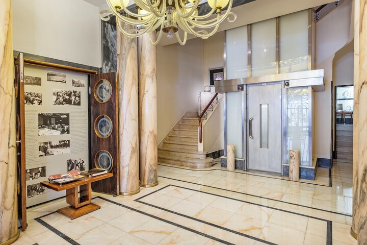 Lobby Photos