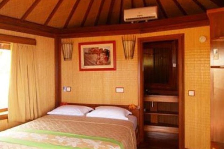 Room 6 of 41