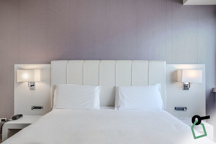 Room 15 of 56