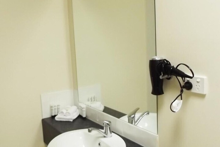 Room 30 of 49