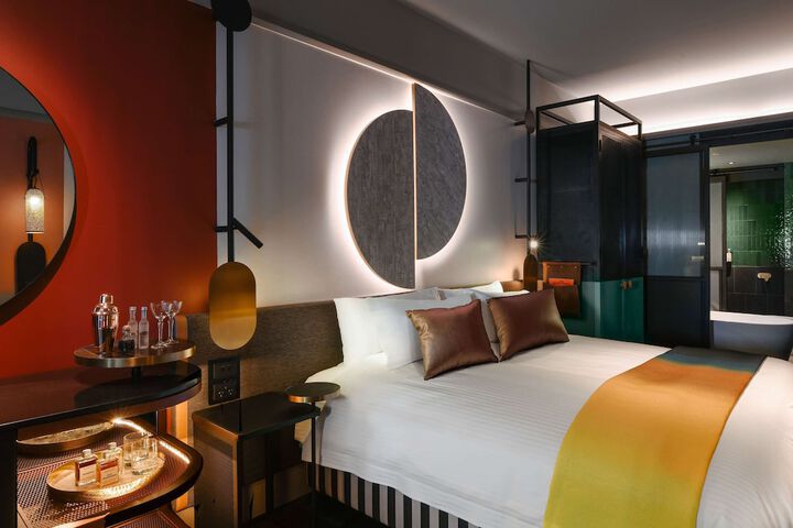 Room 5 of 46