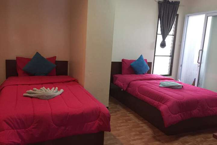 Room 6 of 46