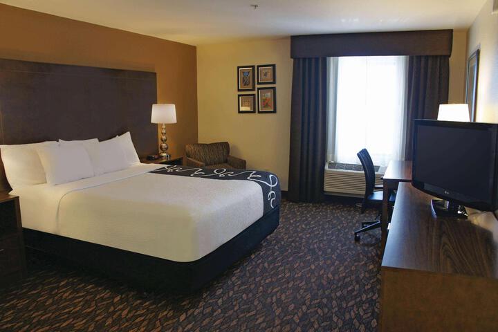 1 King Bed Mobility Accessible (4 of 17)