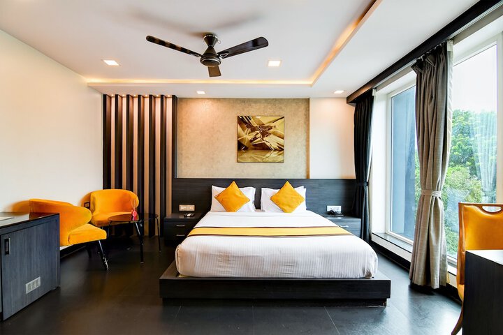 Room 21 of 117