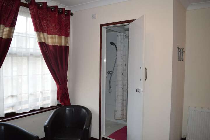 Room 15 of 27