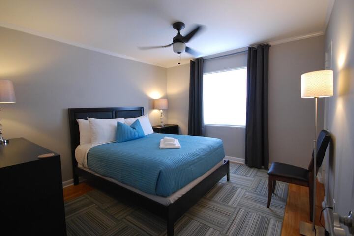 Room 5 of 23