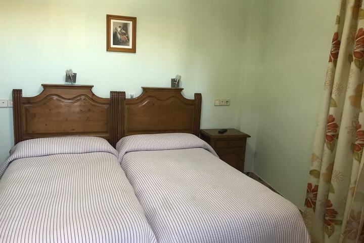 Room 6 of 46