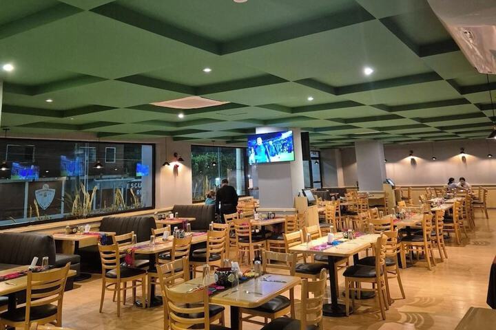 Food court