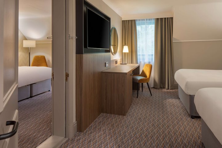 Room 20 of 52