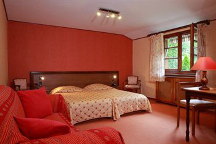 Room 22 of 68