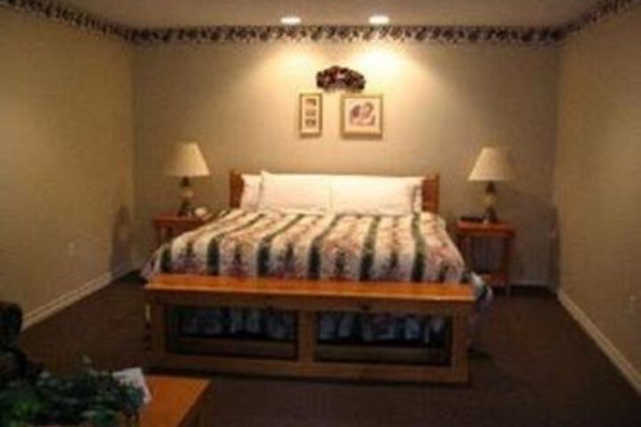 Room 11 of 23