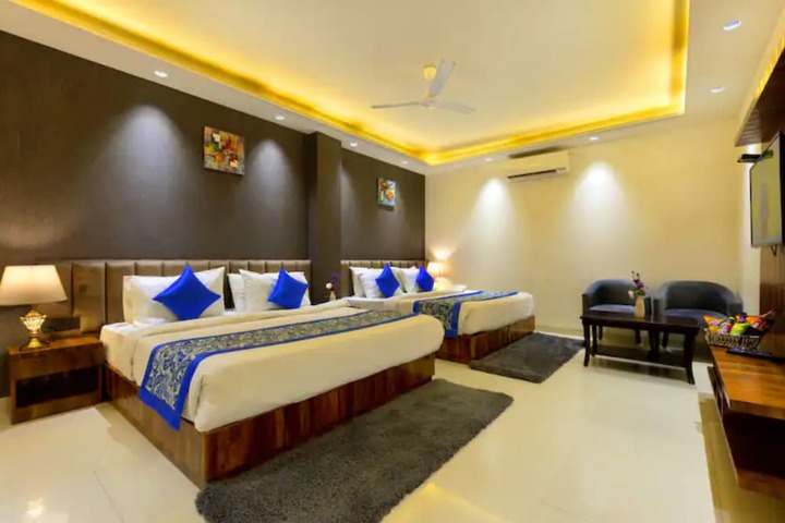 Room 18 of 21