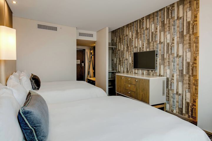 Room 9 of 59