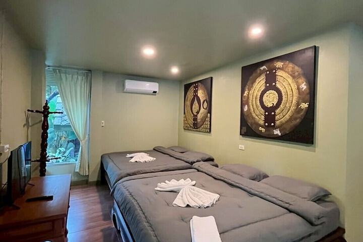 Room 20 of 72