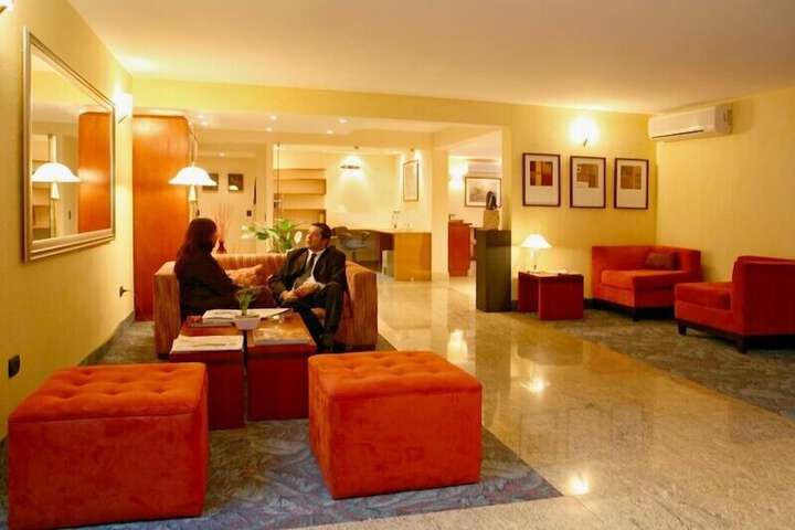 Guest Lobby