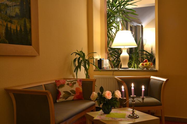 Guest Lobby