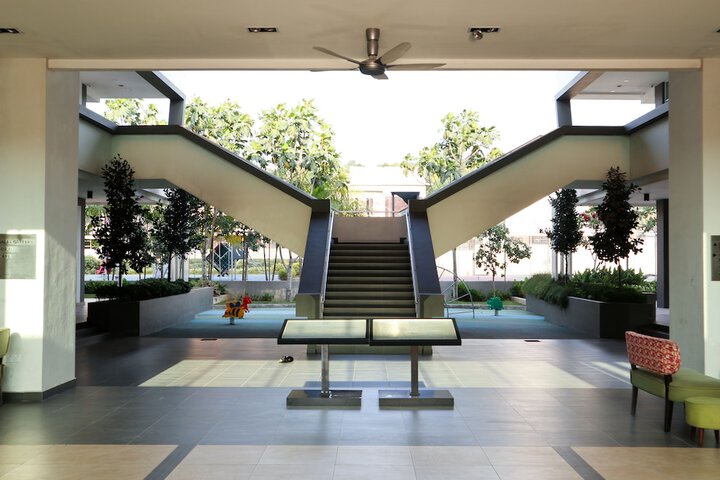 Hotel 7 of 14