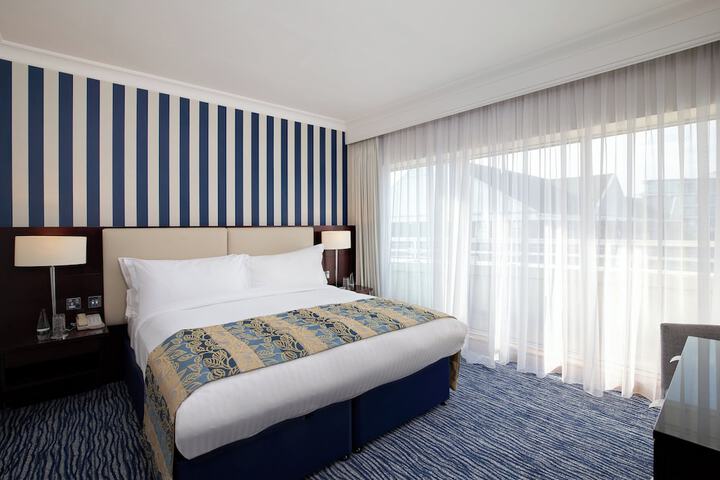 Room 129 of 441