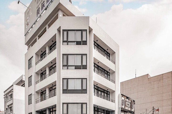 HOTEL LEISURE CHIAYI