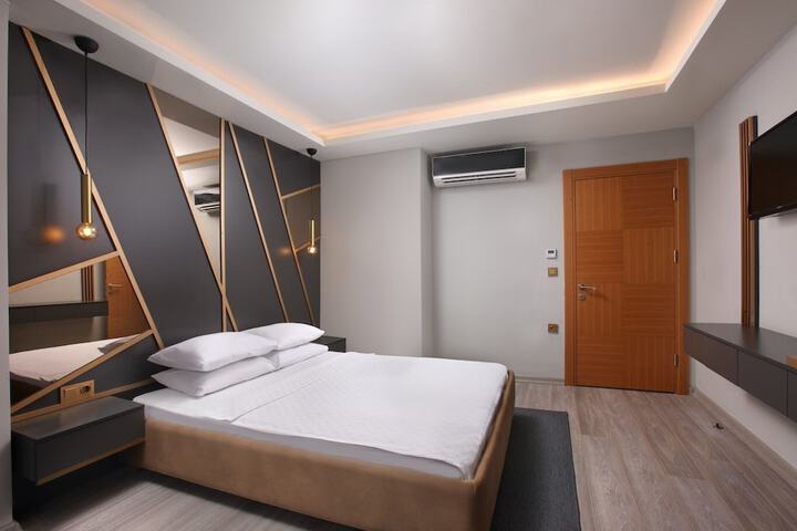 Room 22 of 39