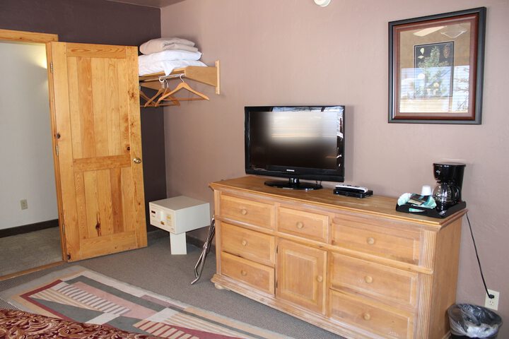 Room 36 of 104