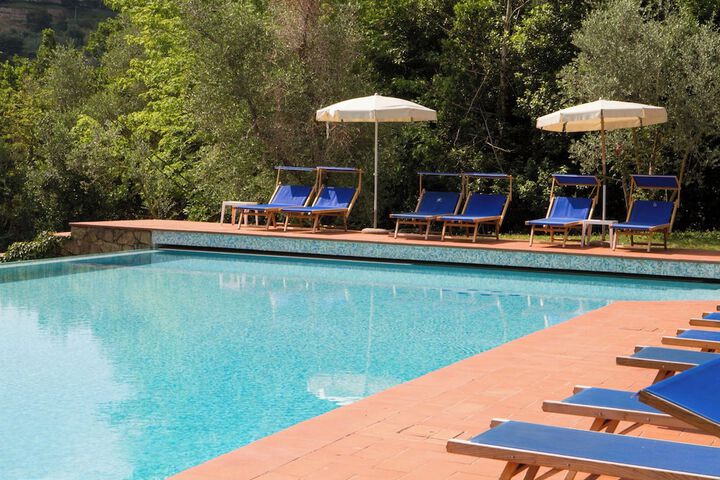 Pool 95 of 100