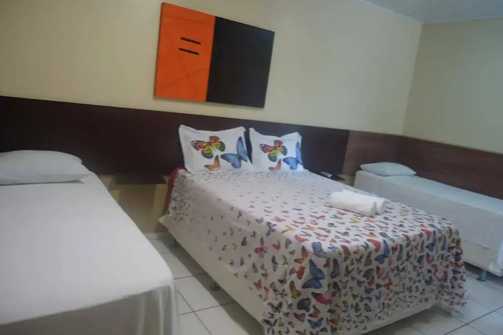 Room 2 of 16