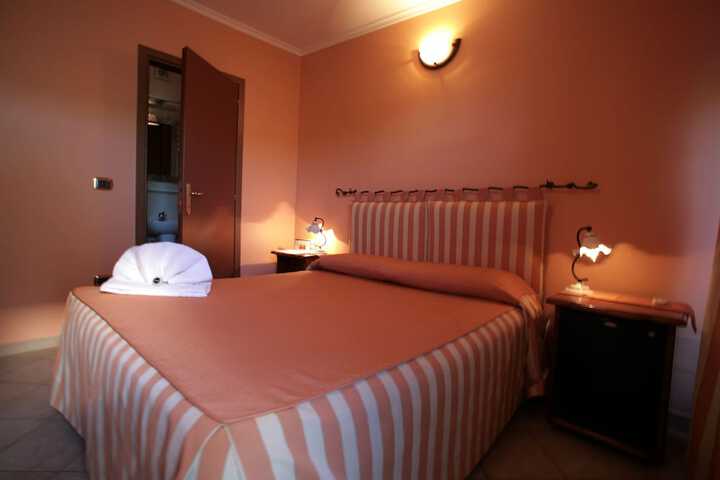 Room 5 of 19