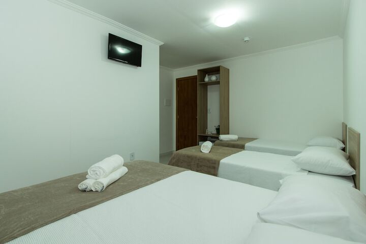 Room 11 of 31