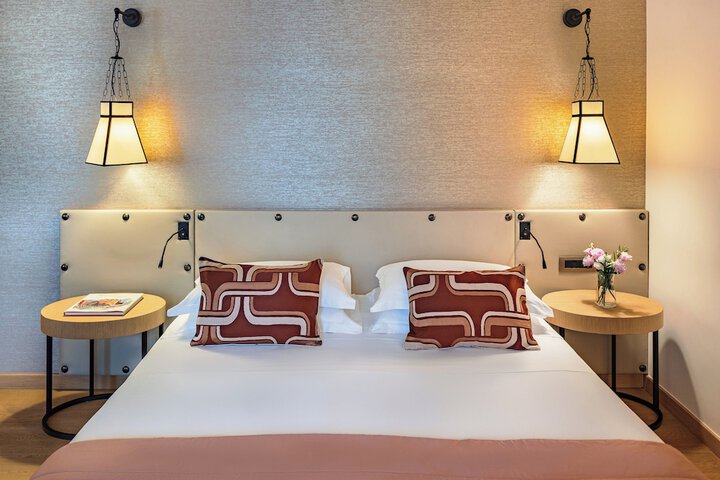 Room 43 of 134