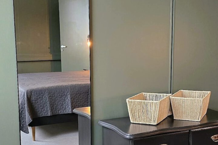 Room 6 of 54