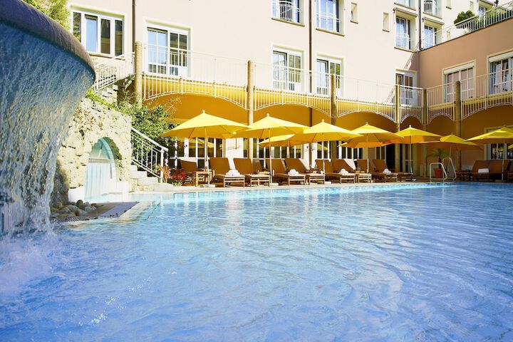 Pool 42 of 80