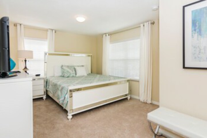 Room 53 of 68