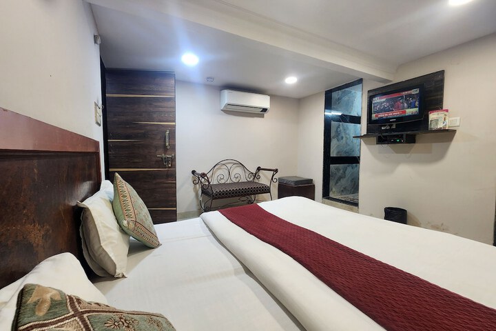 Room 7 of 58