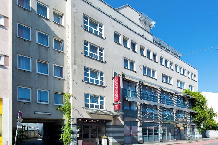 Exterior Photo