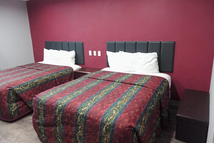 Room 12 of 44
