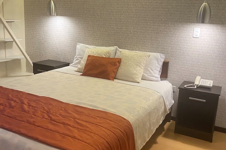 Room 36 of 59