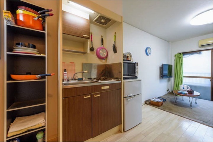 Room 4 of 29