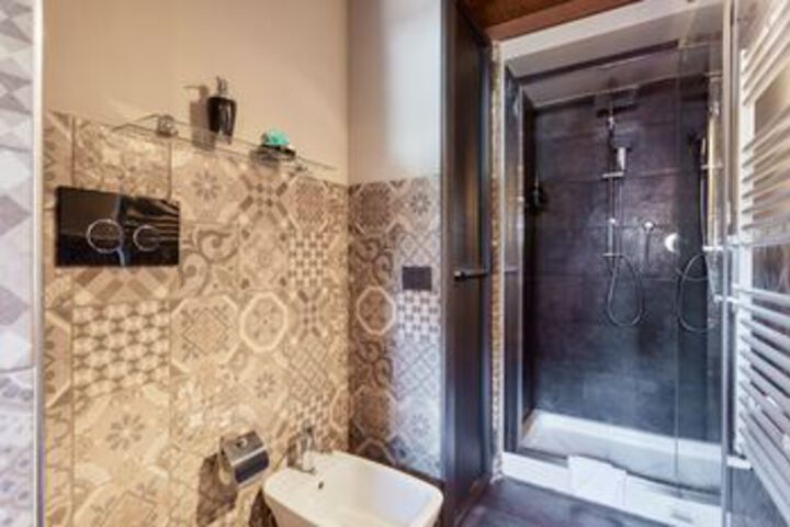 Room 43 of 445