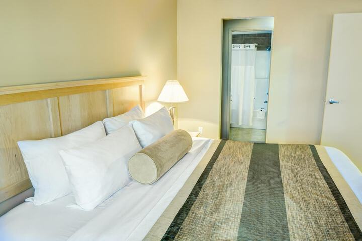 Room 10 of 44
