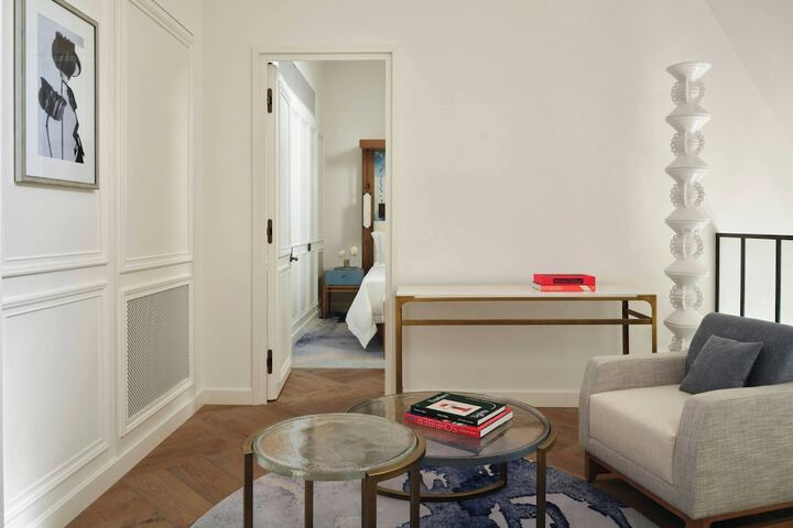 Room 39 of 168