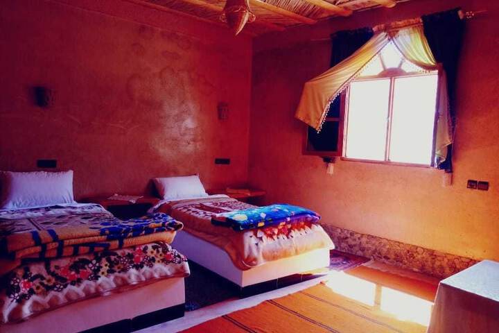 Room 6 of 31