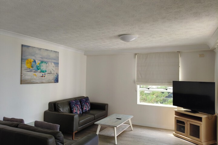 Room 43 of 76