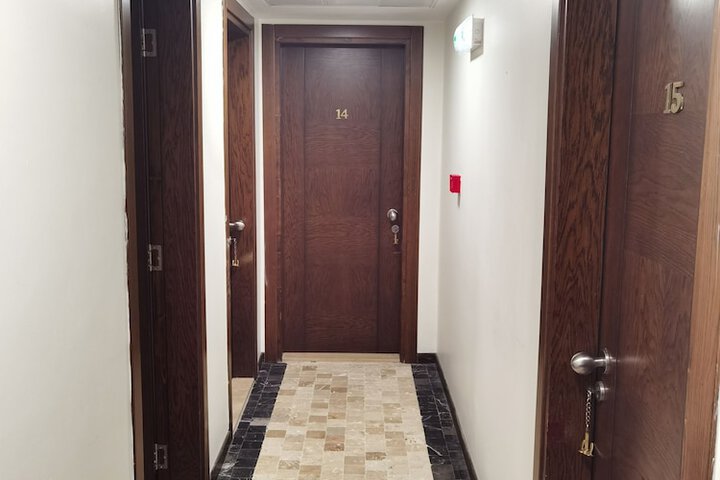 Ballroom/Hall 40 of 50